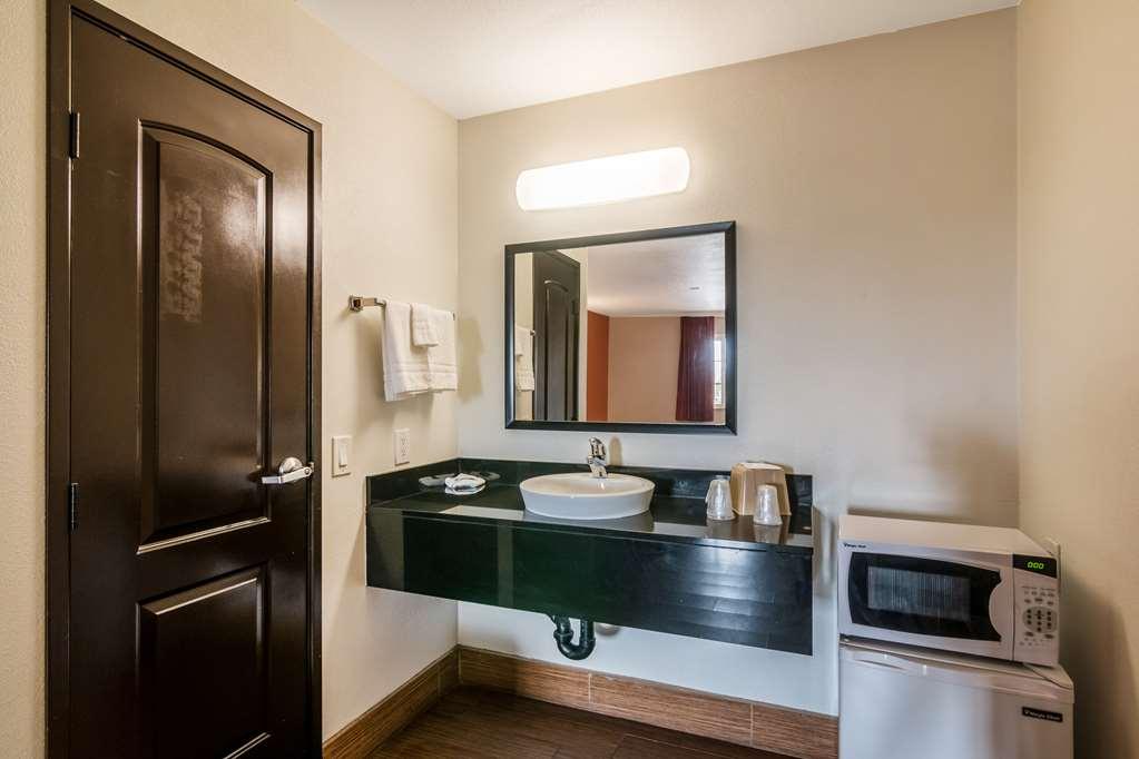 Motel 6 Белл-Гарденс Номер фото